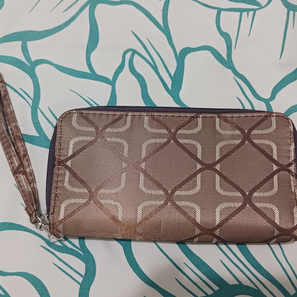 Brown Geometric Wristlet Wallet